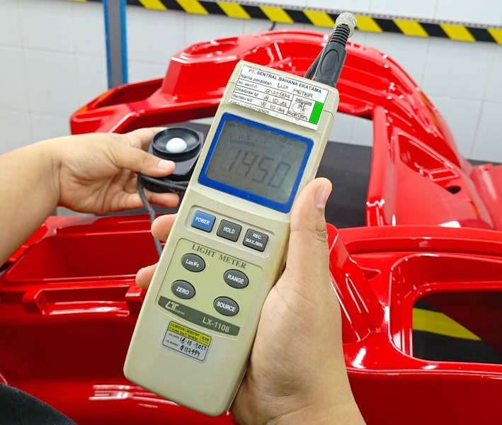 lux-meter_1702276179.jpg